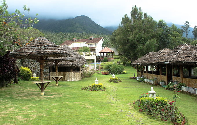 sienavillage - outdoor entertainment