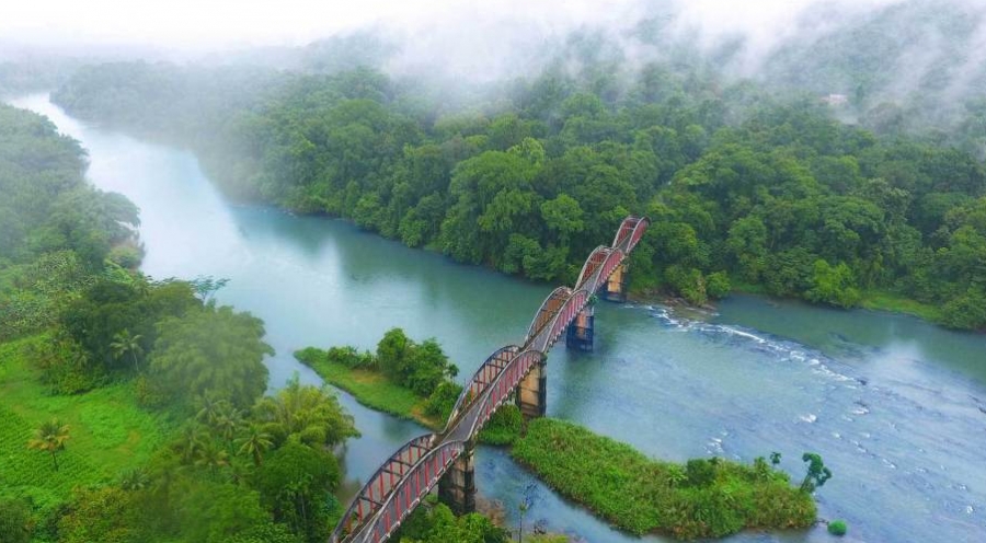 The Historic Aluva to Munnar Road: A Journey Through Time and Nature